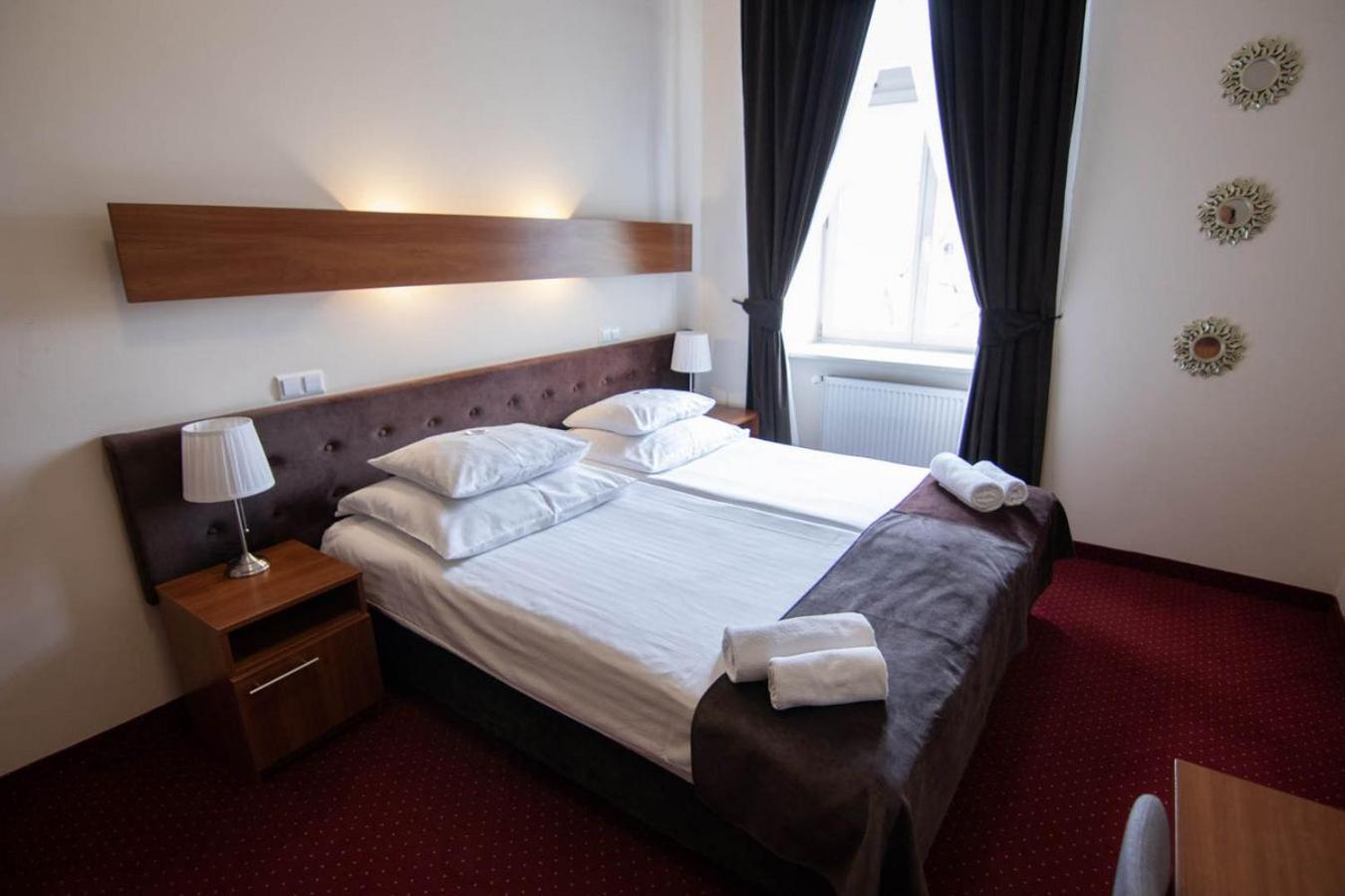 Hotel Zamkowy Валбжих Екстериор снимка